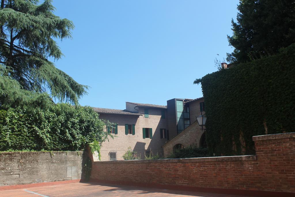 Siena Home And Sailing Exterior photo